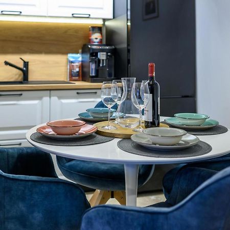 Five Stars Apartment 蒂米什瓦拉 外观 照片