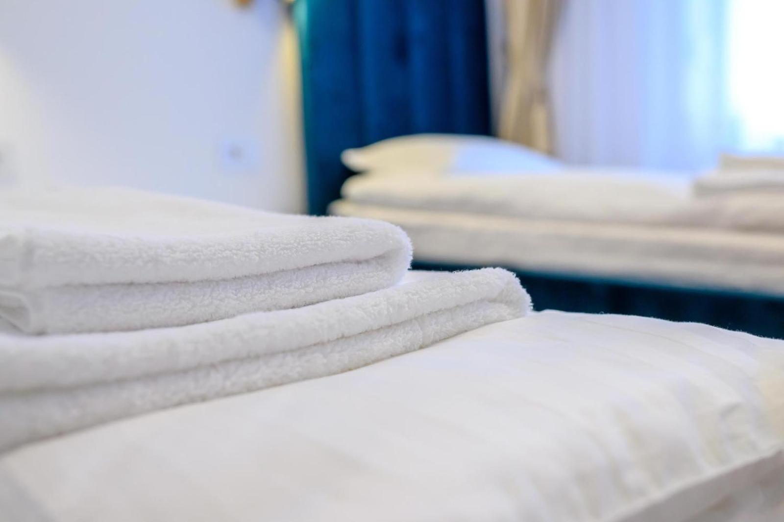 Five Stars Apartment 蒂米什瓦拉 外观 照片