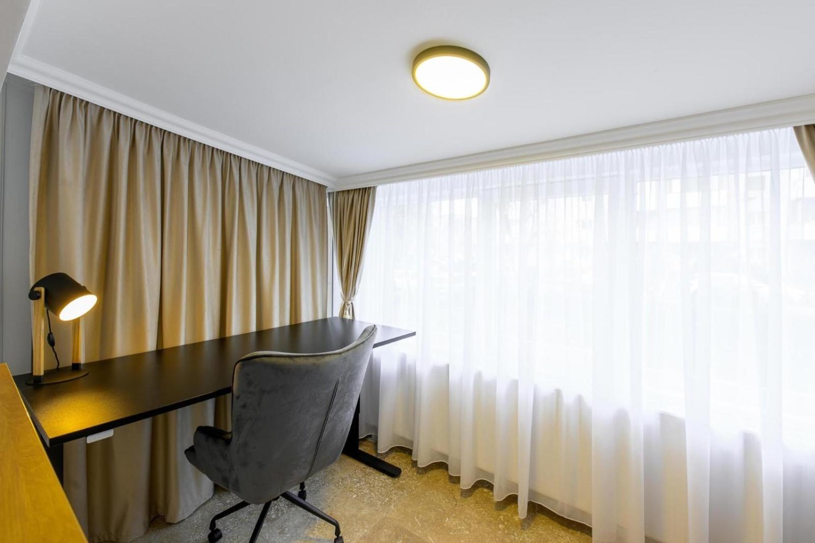 Five Stars Apartment 蒂米什瓦拉 外观 照片